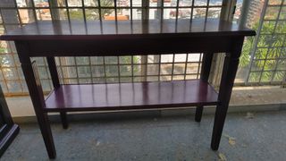 Mesa auxiliar madera maciza antigua