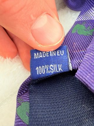 Corbata Scalpers Morada con Rinos Verdes