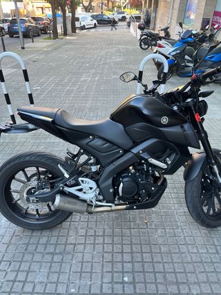 Yamaha MT-125 Negra