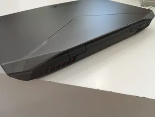 Alienware 17 r1 GTX 1070 TIENE FALLO!!! LEER BIEN.