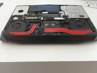 Alienware 17 r1 GTX 1070 TIENE FALLO!!! LEER BIEN.