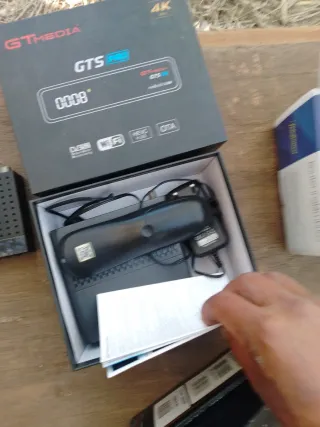 Router y Descodificador GT MEDIA + Orange