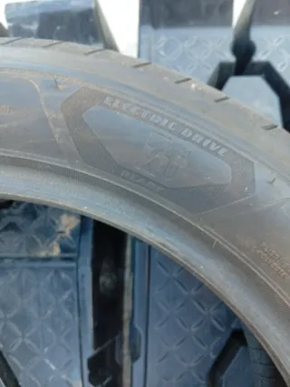 Neumático Goodyear Radial Tubeless 205 50 17