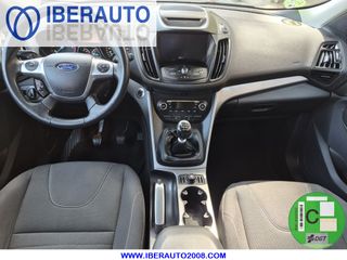 Ford Kuga 2016