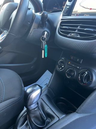 Peugeot 208 hdi