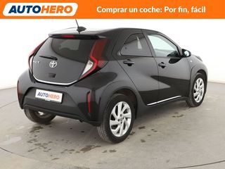 Toyota Aygo X Cross 1.0 Play
