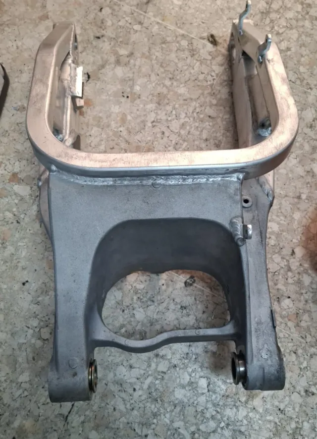 Basculante Honda VTR1000 SP1