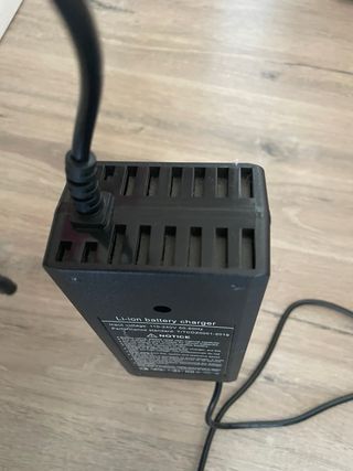 Cargador Patinete Eléctrico Potente