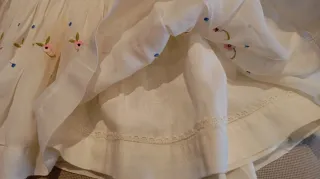 Vestido niña antiguo.