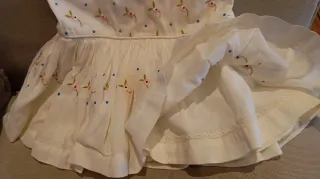 Vestido niña antiguo.