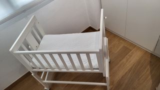Minicuna colecho blanca con ruedas + colchon