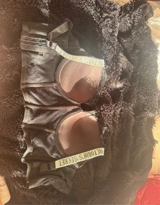 Conjunto Victoria's Secret encaje negro