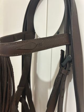 Cabezada vaquera hecha a mano sin estrenar