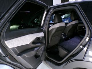 Peugeot 3008 HYBRID 136cv ALLURE AUTO. 11/2024