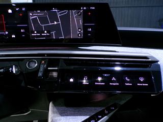 Peugeot 3008 HYBRID 136cv ALLURE AUTO. 11/2024