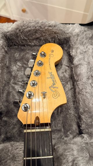 Fender Jazzmaster American Pro USA con estuche