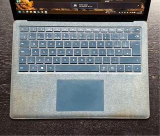 Microsoft Surface Laptop 2 i7 8GB 256GB SSD