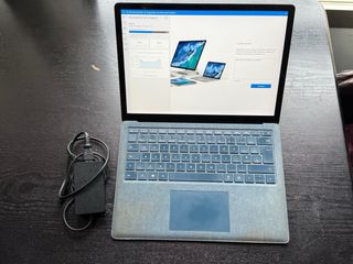 Microsoft Surface Laptop 2 i7 8GB 256GB SSD