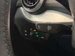 Audi Q2 S line 30 TDI S tronic