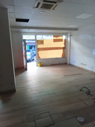 Alquiler local 79m2