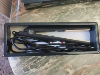 Plancha para el pelo profesional marca STEINHART.