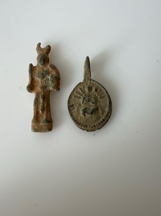 Lote 2 medallas antiguas