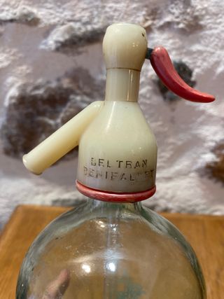 Sifón antiguo Mora de Ebro