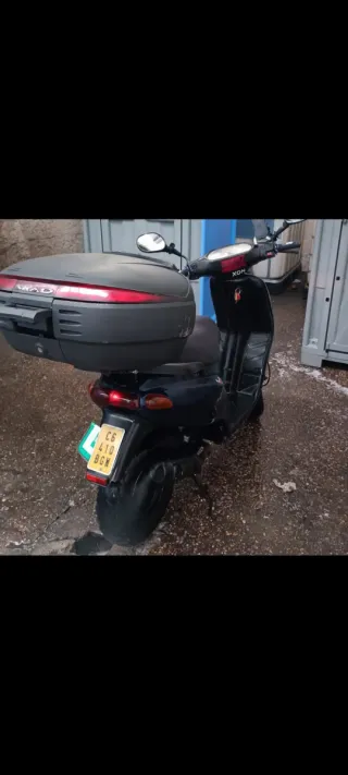 Piaggio Typhoon 50cc Scooter Automática