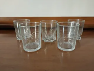 5 vasos de cristal