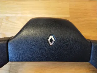 Volante Renault Clio