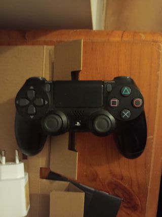 PS4 Slim 1TB Negra (13.02)