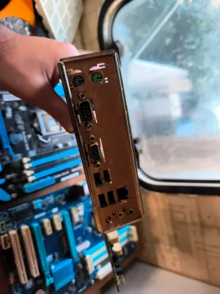 Placas base PC ASRock, ASUS, GIGABYTE