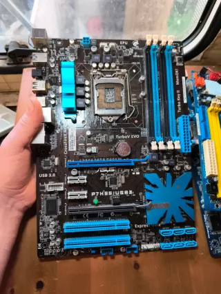 Placas base PC ASRock, ASUS, GIGABYTE