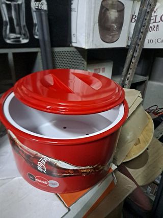 Cubitera de  Coca Cola de plastico con embalaje