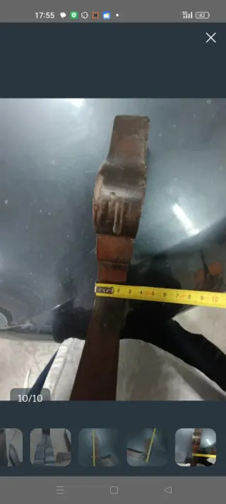 Escuadras de madera antiguas decoradas