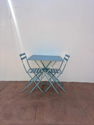 Mesa y 2 Sillas Plegables Azul