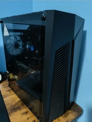 Torre PC Gamer Nox Negra RGB