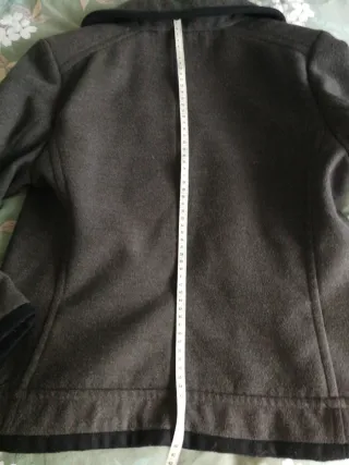 Chaquetón corto Zendra gris