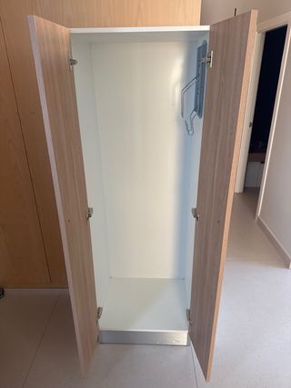 Mueble de almacenaje madera y metal