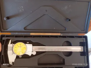 Calibre Mitutoyo 150mm de 0.01