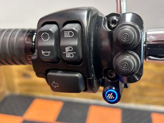 Harley-Davidson Fat Boy 107 Negra