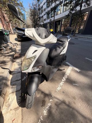 Kymco Agility 125 Scooter