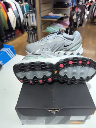 Nike Air Max DN8 Talla 44