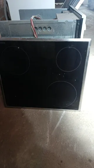 Horno y vitrocerámica Bosch