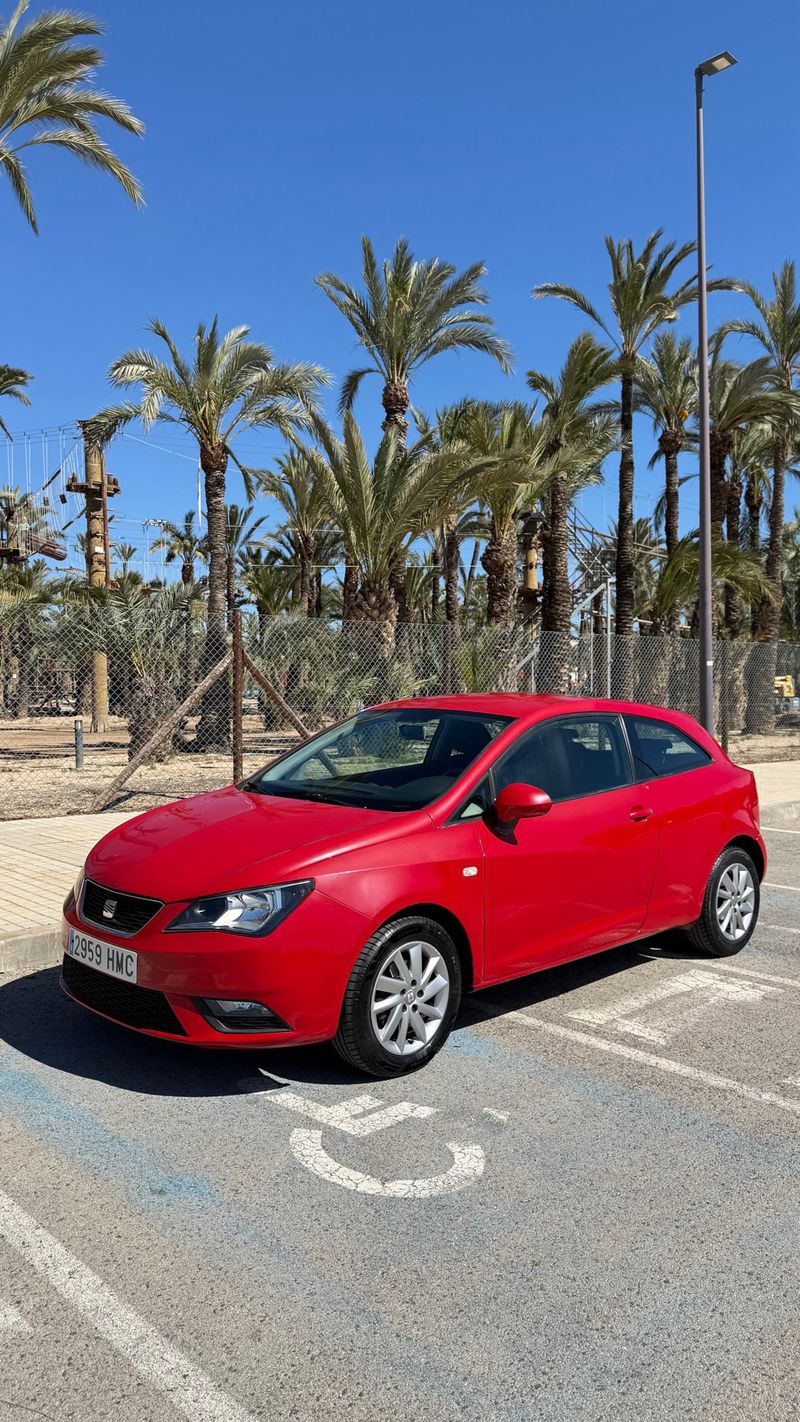 SEAT Ibiza 2012 - foto 1