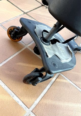 Asiento con plataforma para carrito
