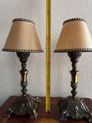 Juego de 2 lámparas de mesa beige