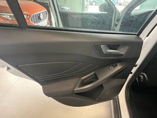 Ford Focus 1.0 EcoBoost MHEV 114kW Active