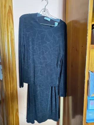 Conjunto Blusa y Falda Lycra