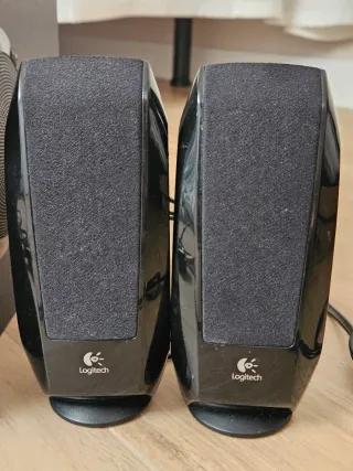 Altavoces Logitech S-220 Negro